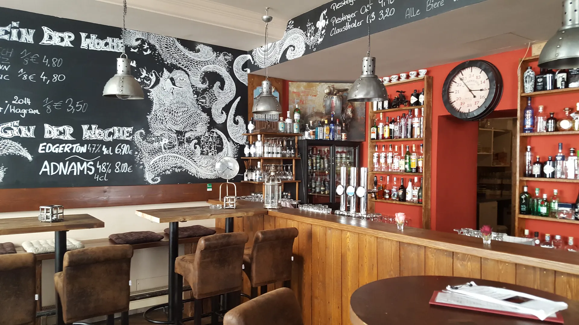 Vinogin-Bar heller Bereich